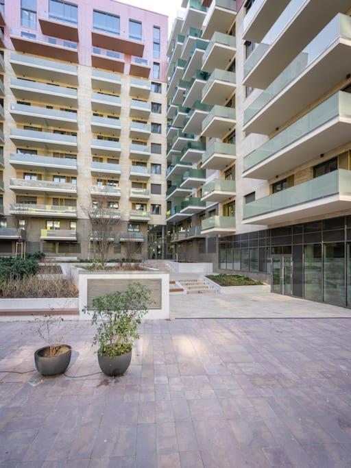 Oaks Studio With Balcony Budapest Exterior foto