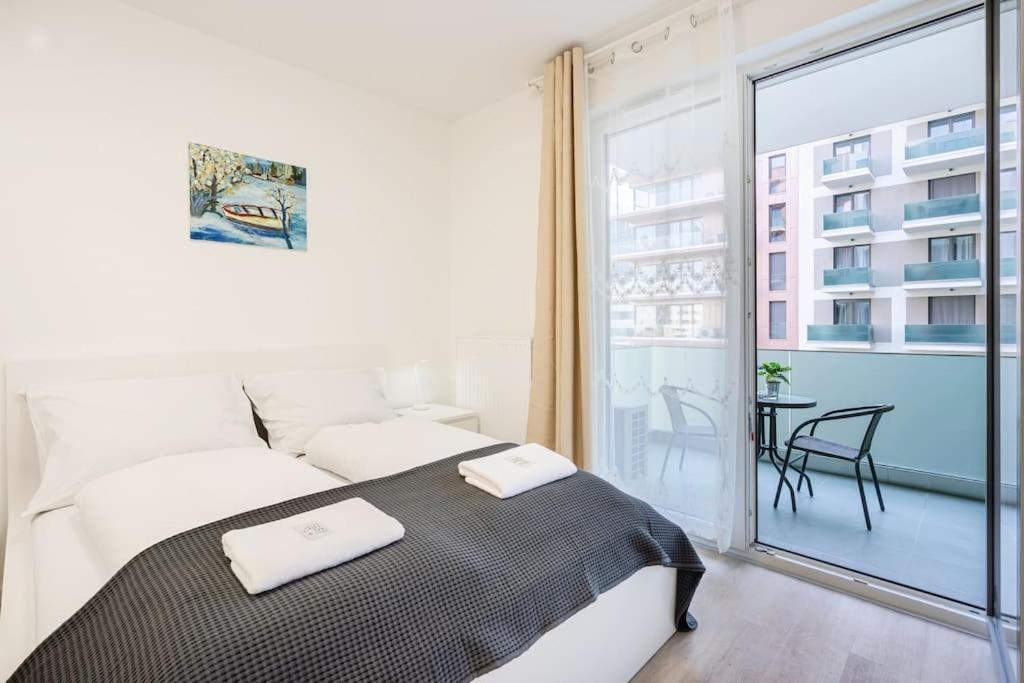 Oaks Studio With Balcony Budapest Exterior foto
